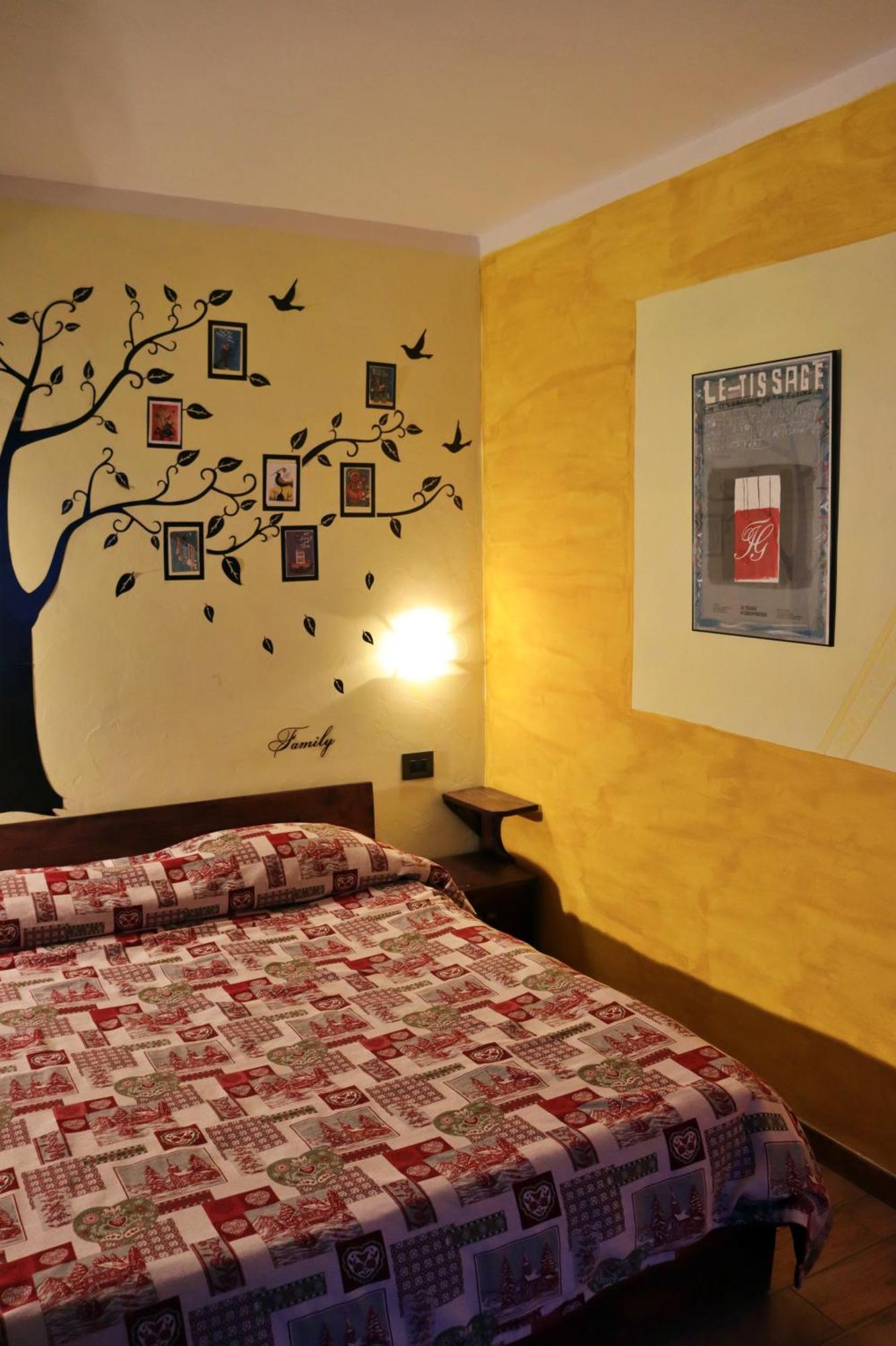 Chevres A Cheval - Apartment Aosta Eksteriør bilde